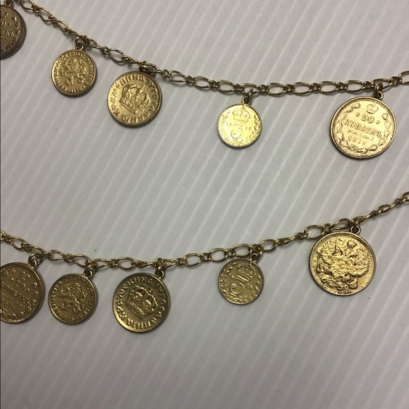 Vintage Joan Rivers double strand Coin necklace. - Picture 3 of 9